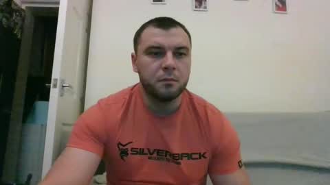 tommyy19901 online show from 12/06/24, 07:56