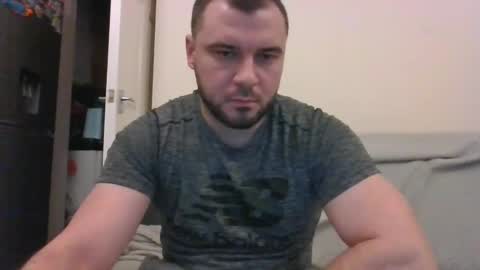 tommyy19901 online show from 01/26/25, 05:13