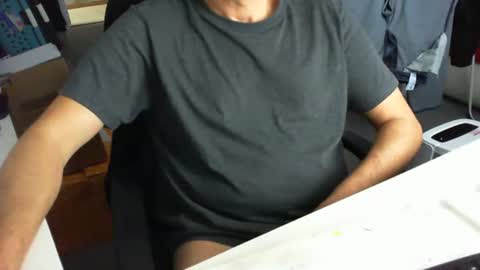 Tom online show from 12/02/25, 10:09