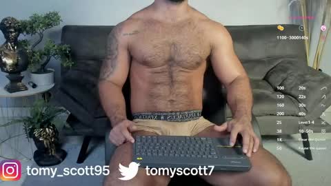 tomy_scott6 online show from 04/15/26, 09:59
