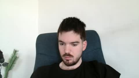 Onlyfans - Tomylind keep you in touch there online show from 04/19/26, 10:25