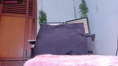 lady blue online show from 03/25/26, 12:16