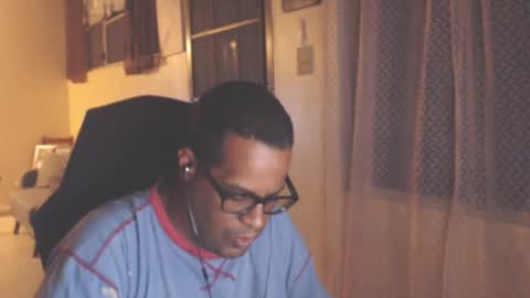 Antonio online show from 09/11/25, 02:22