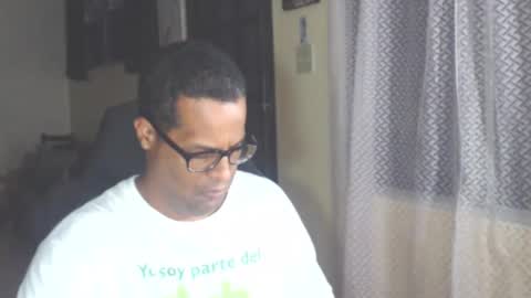 Antonio online show from 09/13/25, 02:11