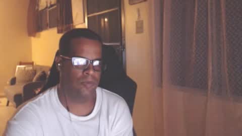 Antonio online show from 09/14/25, 01:49