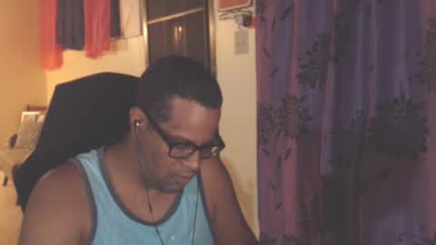 Antonio online show from 10/14/25, 02:12