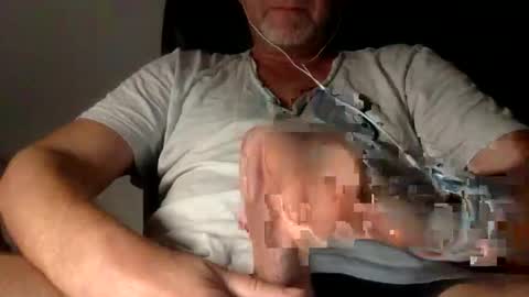 Call me Calvin online show from 11/06/25, 05:58