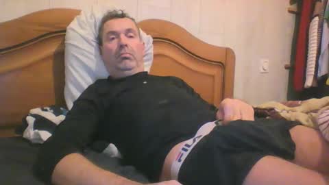 Snapshot of tonio1972 chatting on 10/20/25, 06:03 tonio1972 online show from 10/20/25, 06:03