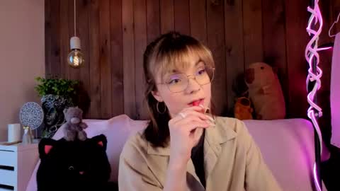 Melissa online show from 07/10/26, 07:34