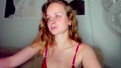 Snapshot of tony_and_alice chatting on 10/16/25, 06:42 Tony and Alice online show from 10/16/25, 06:42