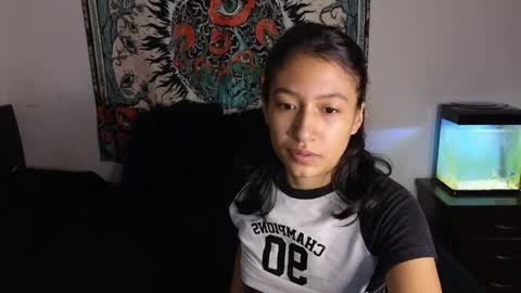 Sophia  Tony online show from 04/10/26, 12:16