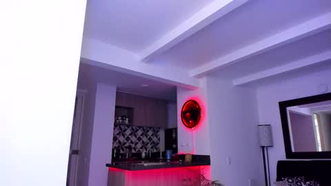 tony muscle1 online show from 03/10/25, 02:28