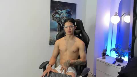 tony_petrov online show from 11/16/25, 01:28