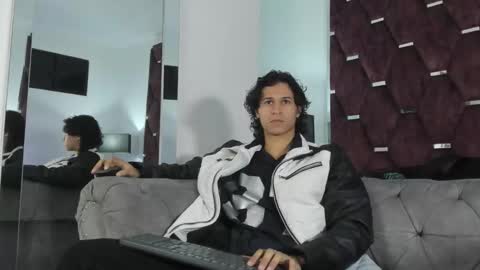 Tony Benedetti online show from 03/29/26, 07:14