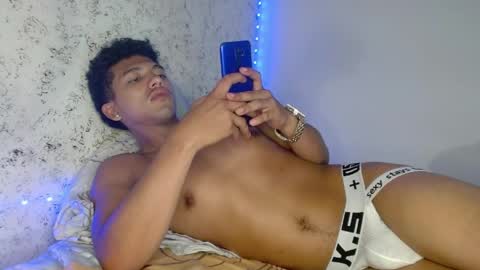 tonydesire_ online show from 04/16/26, 09:04