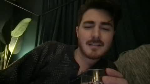 Snapshot of tonydigitt chatting on 02/02/25, 09:40 tonyd online show from 02/02/25, 09:40