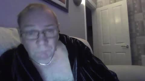 tonygibbson62 online show from 01/03/25, 12:33