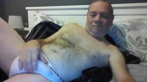 Snapshot of tonygibbson62 chatting on 02/19/26, 06:15 tonygibbson62 online show from 02/19/26, 06:15