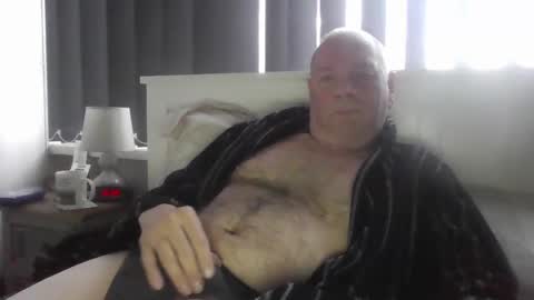 Snapshot of tonygibbson62 chatting on 03/16/26, 06:39 tonygibbson62 online show from 03/16/26, 06:39