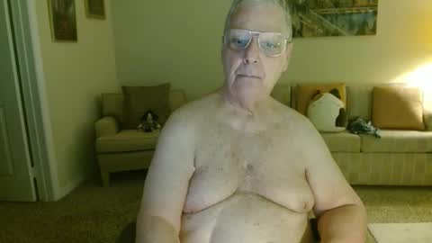 Snapshot of tonysview12000 chatting on 03/21/26, 12:48 tonysview12000 online show from 03/21/26, 12:48