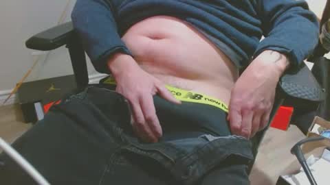 tonytonytony3001 online show from 12/25/24, 06:52