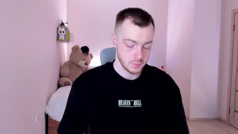 toohornyserj online show from 01/11/25, 08:21