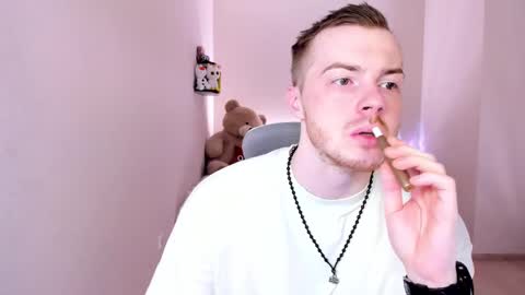 toohornyserj online show from 02/20/25, 10:48