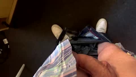 toohot2handle2 online show from 11/28/25, 03:20