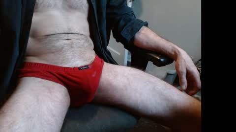 Snapshot of tooobvious chatting on 02/16/25, 07:16 tooobvious online show from 02/16/25, 07:16