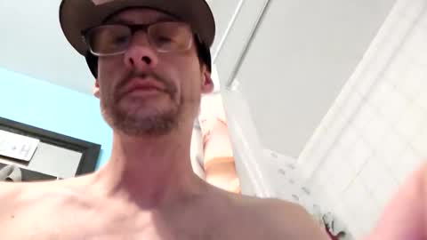 tooshort30w488054 online show from 05/08/26, 08:52