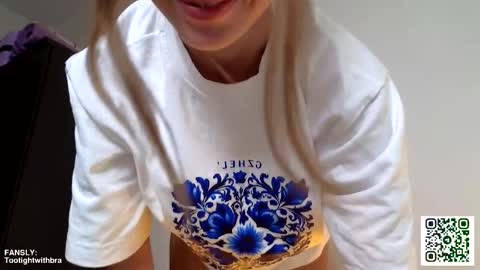 Kira online show from 02/17/25, 04:31