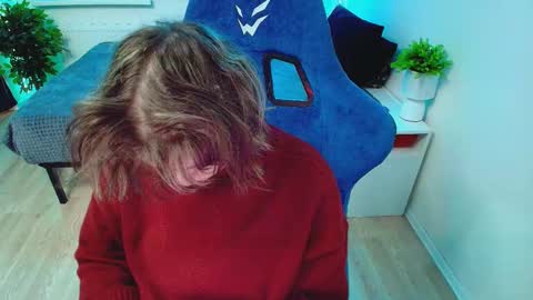 topcranberry online show from 11/19/25, 08:14