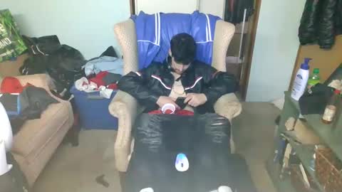 SagMeOreduceMe online show from 11/12/25, 05:52