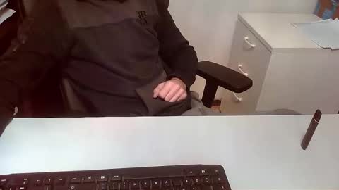 Topg84 online show from 11/17/25, 05:08