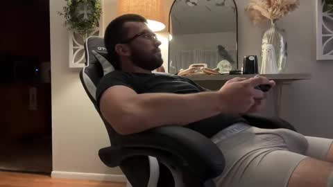 rookie here need tips followers online show from 10/27/25, 04:27