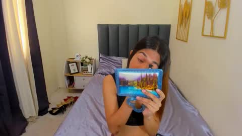 toptranshannah online show from 11/18/25, 01:55