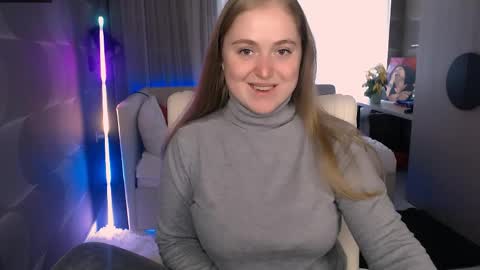 tori_blond online show from 04/05/26, 05:37