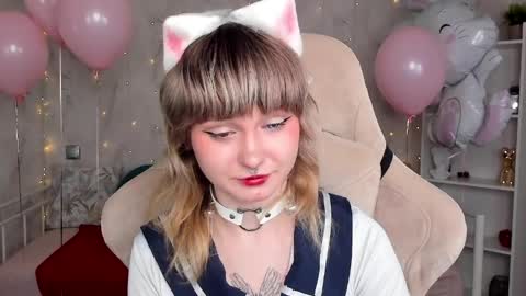 Tori online show from 04/02/26, 12:08