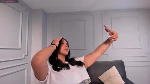 Tori Cross online show from 10/05/25, 01:26