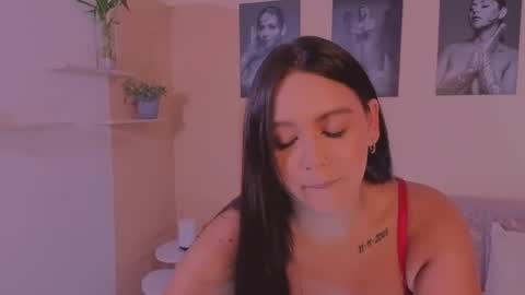 Tori Cross online show from 04/19/26, 06:10