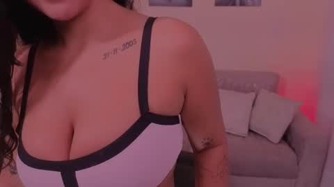 Tori Cross online show from 05/11/26, 04:48