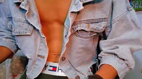 Enzo Moretti online show from 10/21/25, 12:55