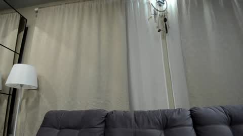         online show from 12/15/24, 08:04