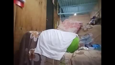 tony hot online show from 04/15/26, 01:56