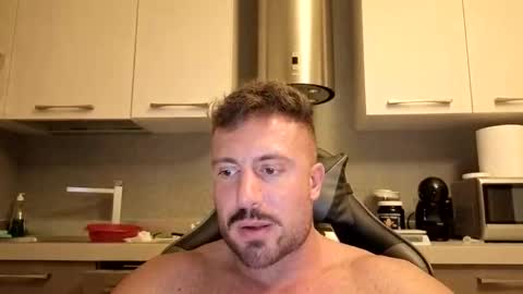 Snapshot of toro_arrapato chatting on 05/26/26, 02:07 toro_arrapato online show from 05/26/26, 02:07