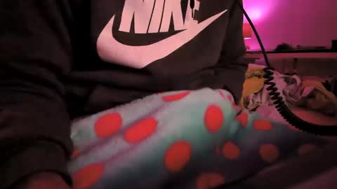 Snapshot of torosko chatting on 01/19/25, 05:58 Torosko online show from 01/19/25, 05:58