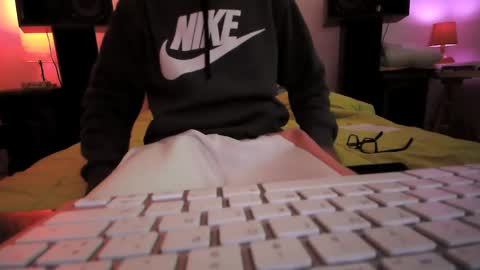 Snapshot of torosko chatting on 02/01/25, 01:51 Torosko online show from 02/01/25, 01:51