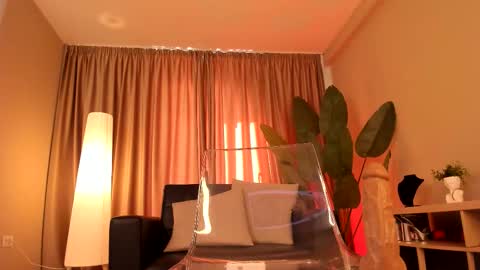 torri kitten online show from 03/17/26, 08:28