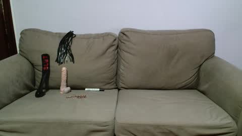 Snapshot of torturemaster chatting on 09/13/25, 09:09 torturemaster online show from 09/13/25, 09:09