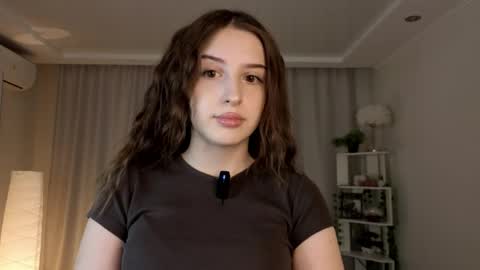 Kate online show from 04/18/26, 04:27